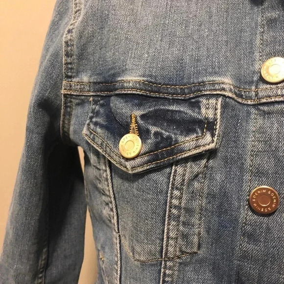 H&M Light Wash Denim Jacket - Picture 2 of 6